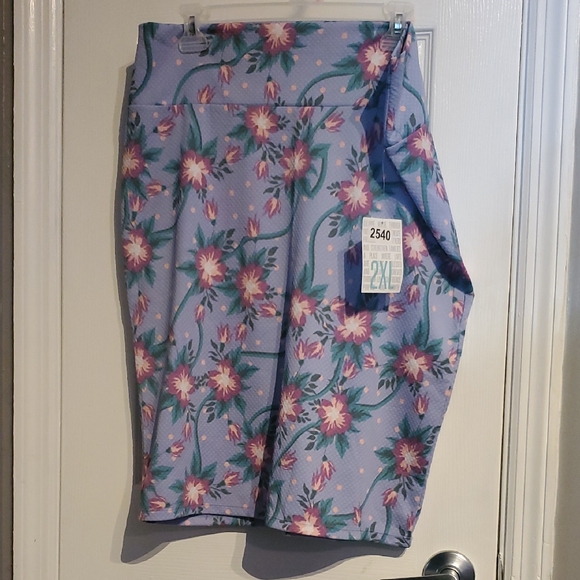 LuLaRoe Cassie Floral Skirt in Purple and Green - Picture 1 of 6